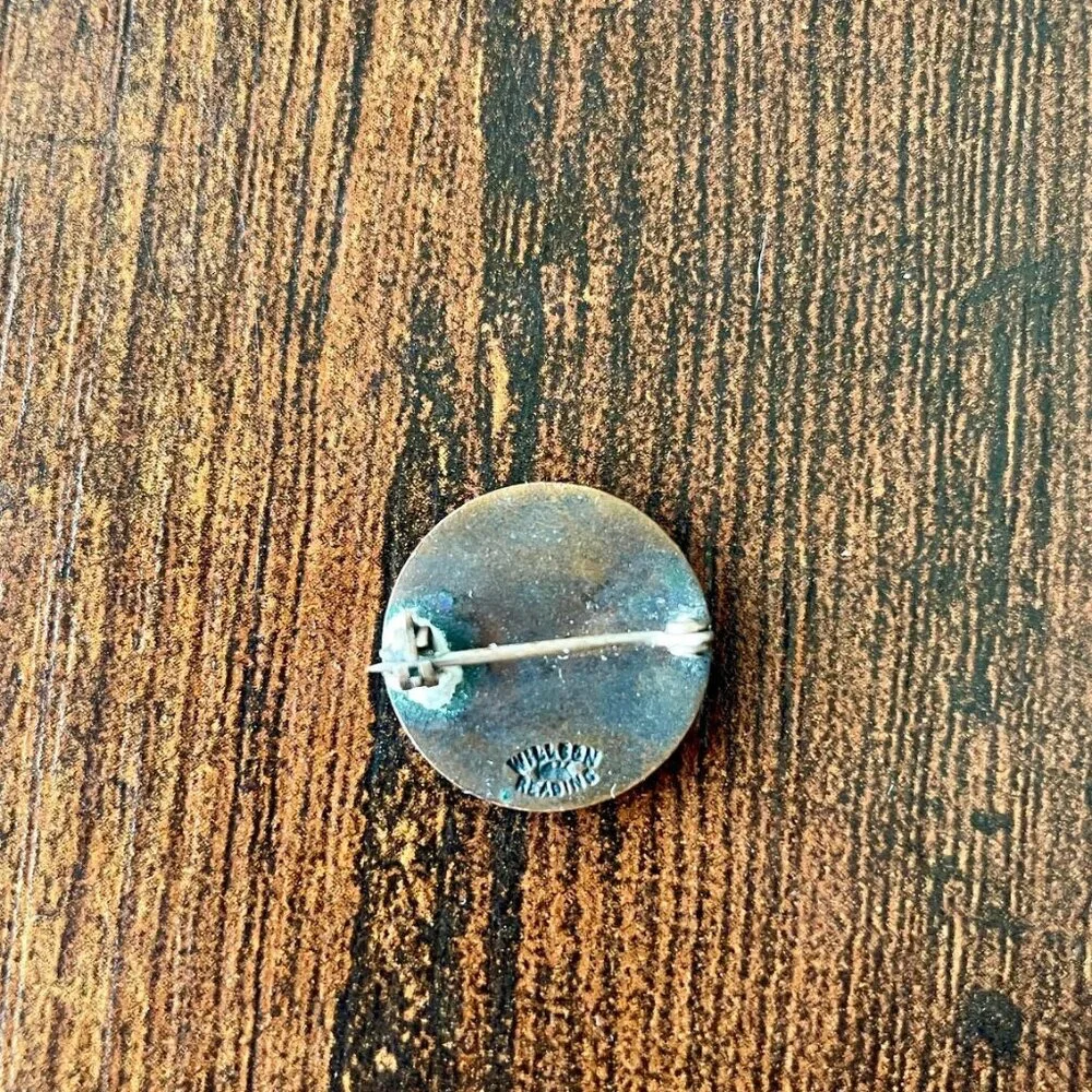 Vintage Pin Lot Ursinus College Red Cross DAR Enamel Pins - Picture 8 of 10